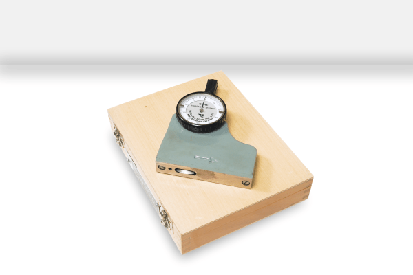 Versatile VCH Core Hardness Tester (Scratch Type)
