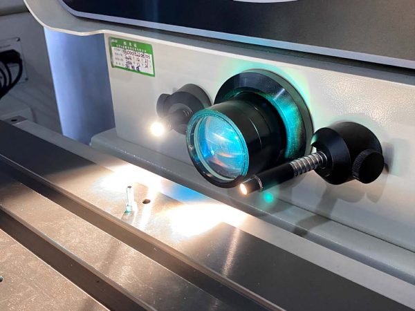iProjec-H12/H16/H24 Horizontal Measuring Profile Projector